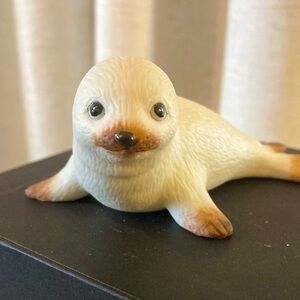 Vintage Porcelain Seal Figurine